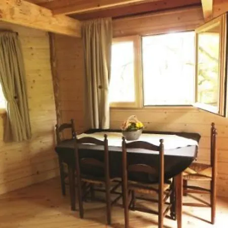 فندق مبيت وإفطار Domaine De La Boere Beaulieu-sous-la-Roche